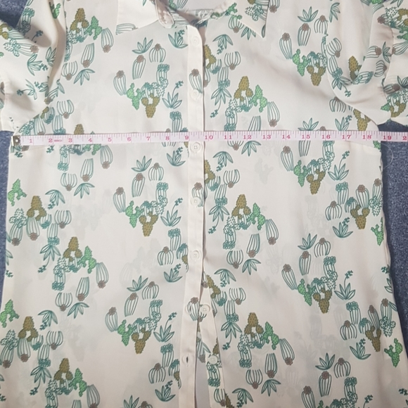 Cactus button up blouse - Picture 7 of 7